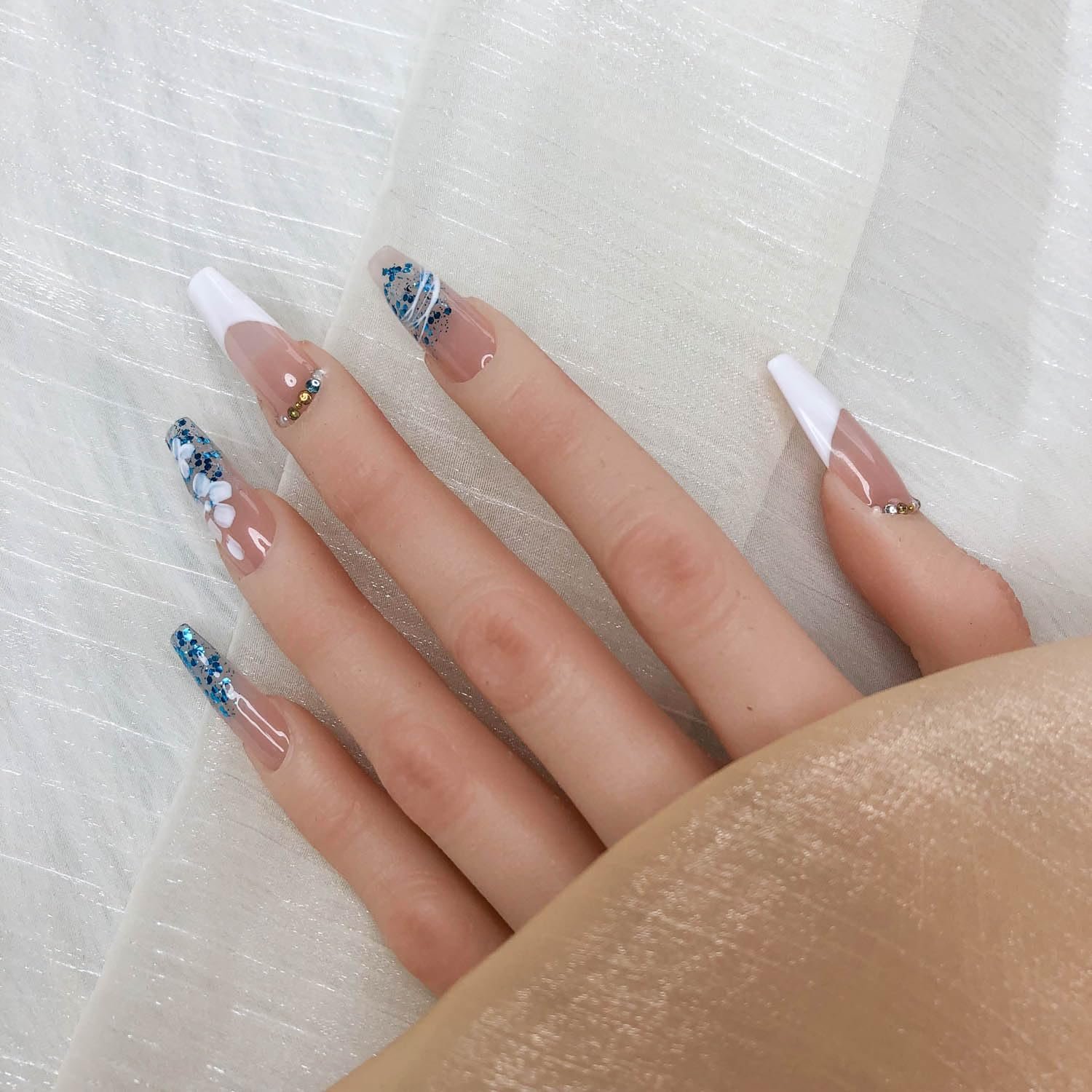 Gilded Whisper Press-On Nails – Short & Reusable - Image 4